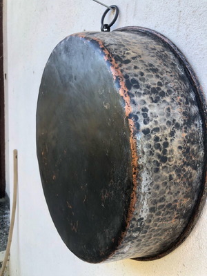 Handmade copper tava Ø50cm in excellent condition