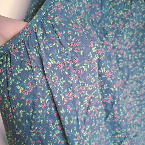 Colores strapless maxi dress with floral print and pockets
