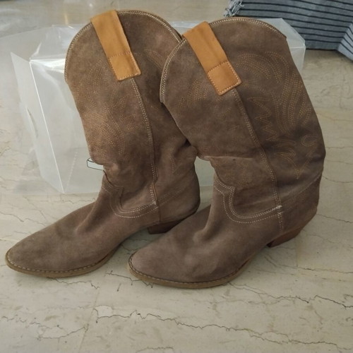Women's leather boots like new, beige and brown, size 38.5