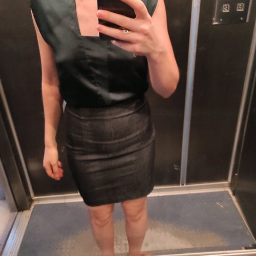 Pencil denim skirt Zara like new, size small