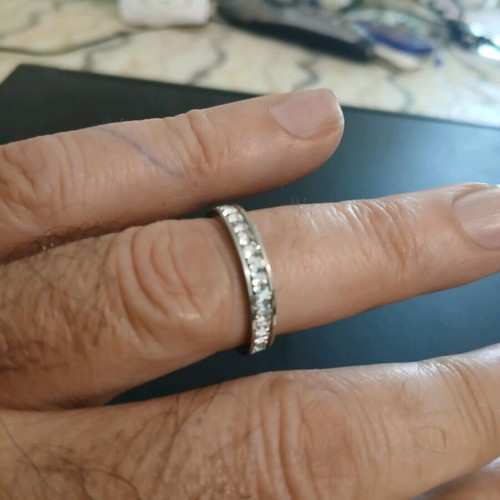 Women's titanium ring with zirconia new, modern and elegant