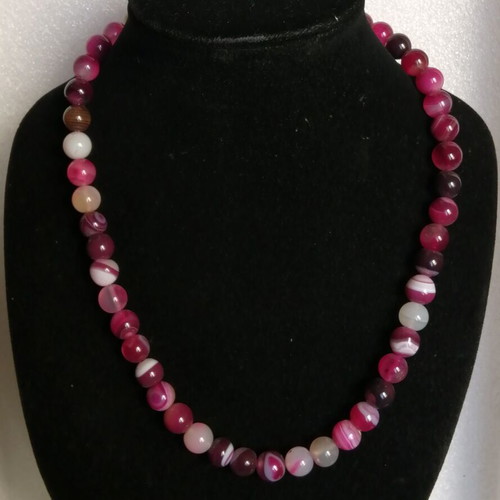 Necklace with red agate semi-precious stone new with silver clasp