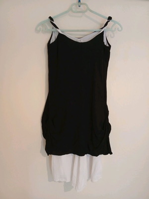 Women's summer dress like new, black and white, size L