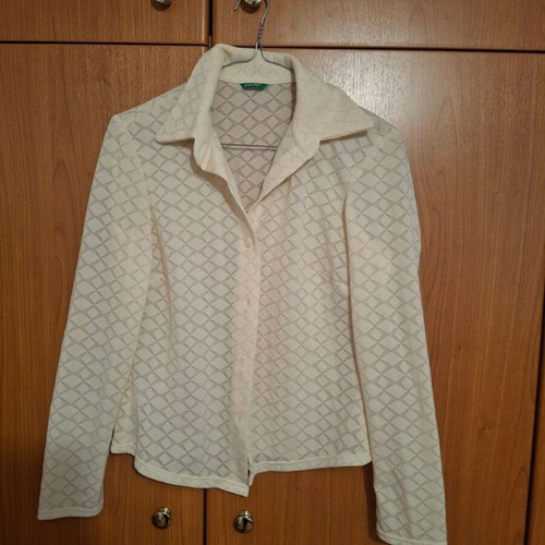 Benetton shirt beige new, size M