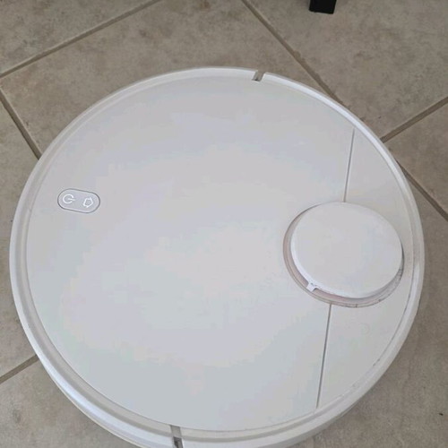 Xiaomi Robot Vacuum S10 like new, robot vacuum with mopping and Wi-Fi white