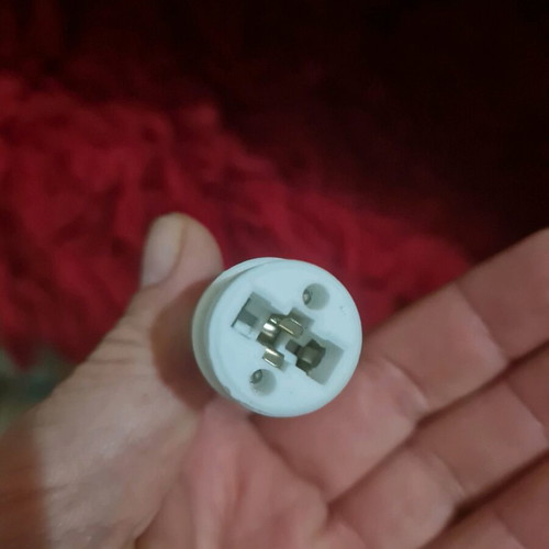 Adapter socket from E14 to G9 like new, ceramic
