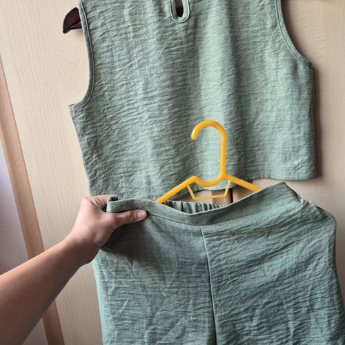 Shein crop top and shorts set sage green size S/M like new
