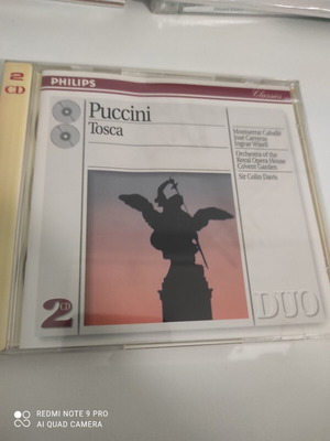 Tosca by Puccini 2 CD set like new, classical music
