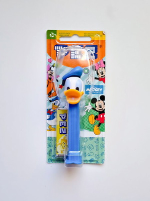 Pez Candy Dispenser Donald Duck new