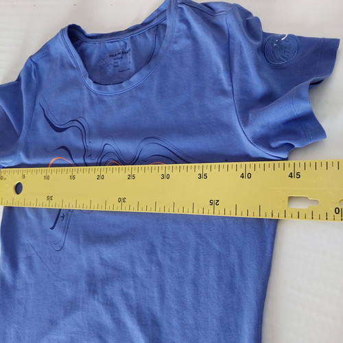 Mammut women's short sleeve t-shirt purple small like new