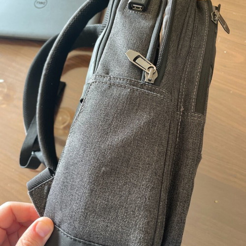 Hewlett Packard laptop bag like new, gray