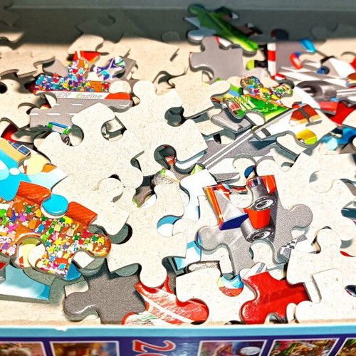 Castorland Formula Racing puzzle used, 120 pieces