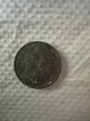 Queen Elizabeth 1966 Australia coin used