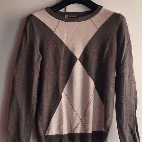 Julie Bergovich women's sweater with rhombus pattern, size S, like new