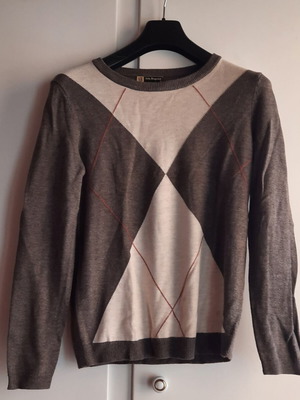 Julie Bergovich women's sweater with rhombus pattern, size S, like new