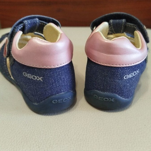Geox sandals for girls size 23 like new, blue and pink