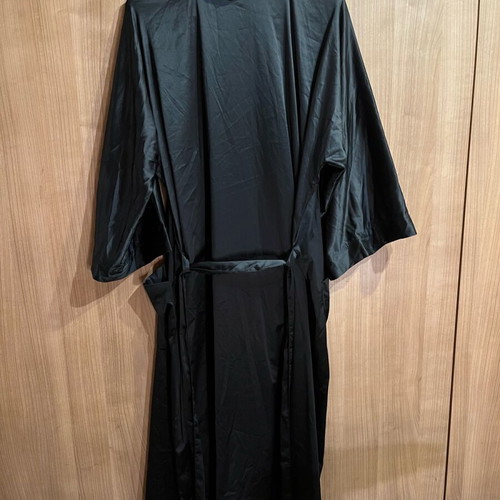 Dolce & Gabbana women's robe like new, black satin