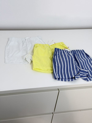 Σορτσάκια για αγόρι καινούργια, μέγεθος 68cm, άσπρα και κίτρινα