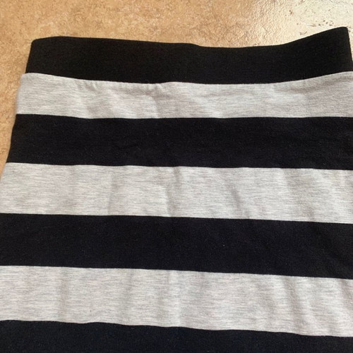 H&M pencil skirt used