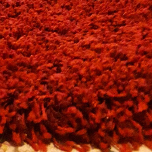 Shaggy Lux rug like new, deep red