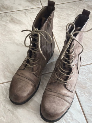 Ankle boots used with side zipper