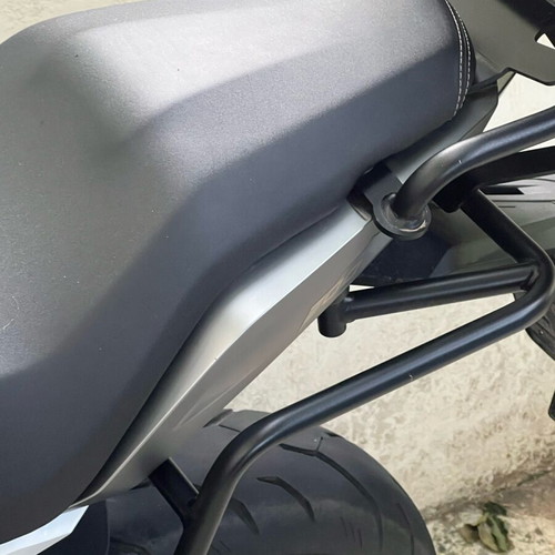 CFmoto 700MT sport motorcycle like new, 700 cc, manual, white, 2024