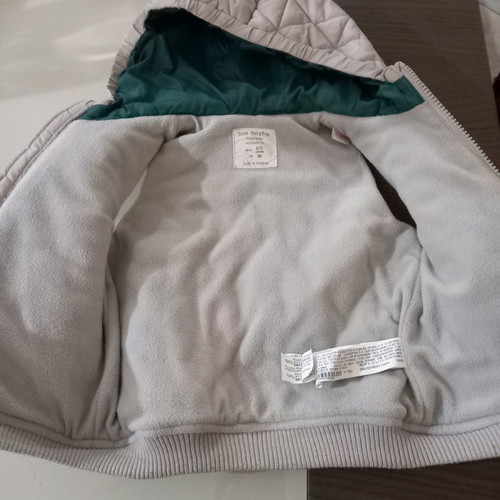 ZARA sleeveless jacket used size 2-3 (98 cm height) light gray with fleece