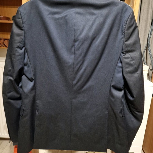 Zara suit used, size M