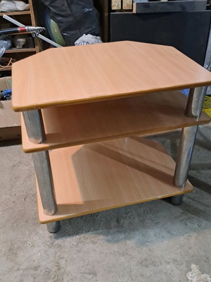 TV stand like new