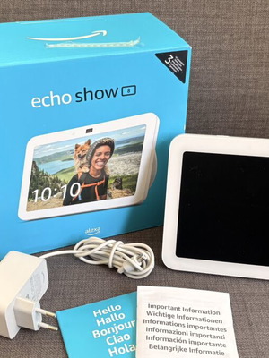Amazon Echo Show 8 3ης γενιάς Glacier White σαν καινούργιο, έξυπνη οθόνη
