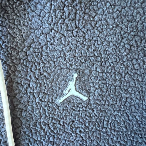 Jordan fleece hoodie black like new, size L