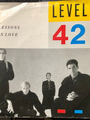 Level 42 Lessons In Love βινύλιο 7", 45 RPM, single μεταχειρισμένο, pop