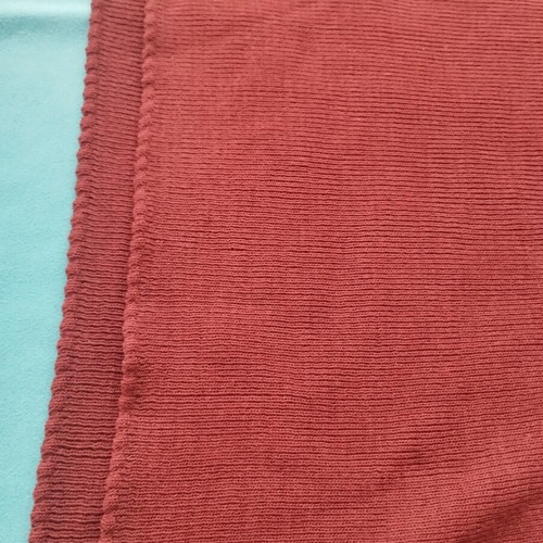 Burgundy Pullover Size XL like new, casual chic knitwear