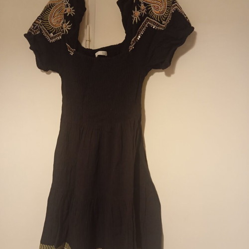 Sfera boho dress like new, medium size, black and green