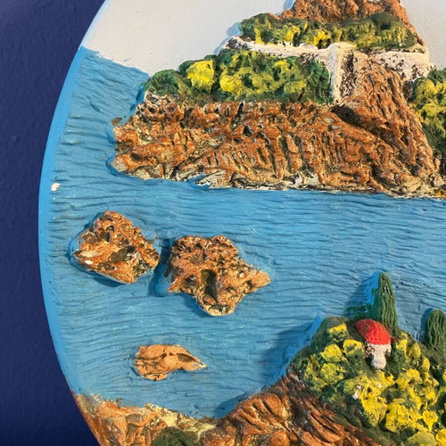 Embossed handmade decorative wall plate used with Parga depiction