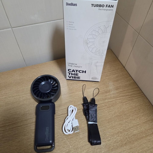 DiveBlues Turbo Fan rechargeable with digital display