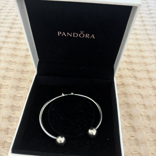 Pandora silver cuff bracelet, size 15.3 cm