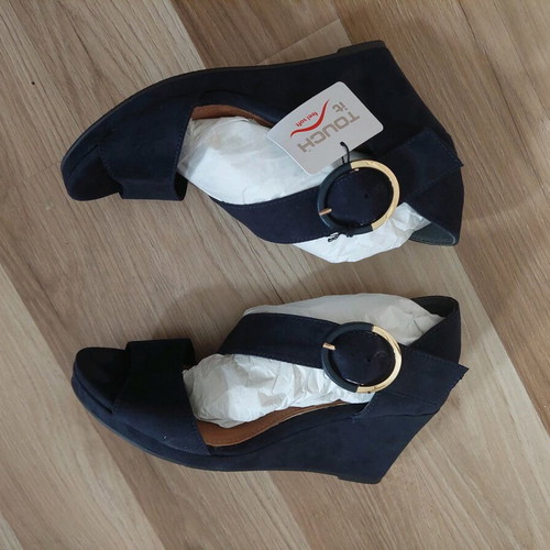 Tamaris Sandals No.38 New Black With Box