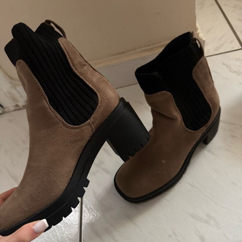 Women's ankle boots size 36 like new, black and brown