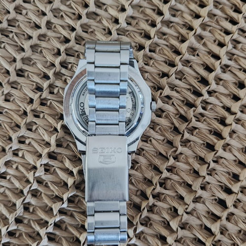 Seiko 5 Nautilus SNKK47 watch like new, unisex