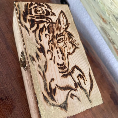 Wooden box with pyrography and gold dust, new