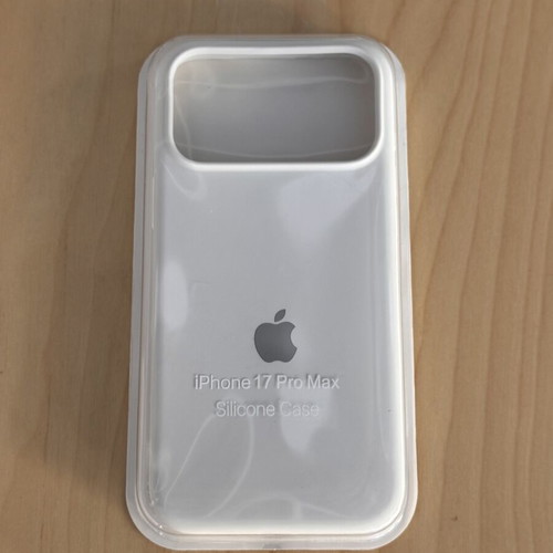 Apple iPhone 17 Pro Max silicone case