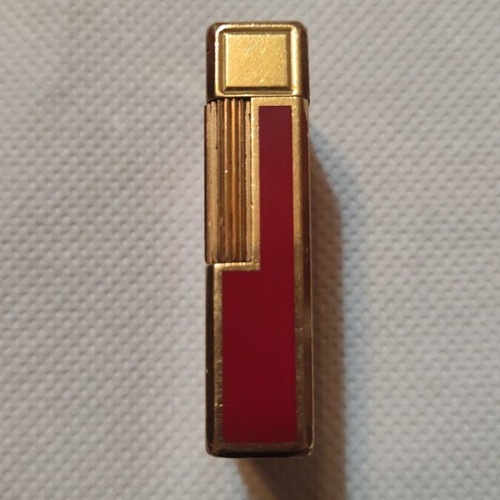 S.T.Dupont lighter like new, gold and red, refillable gas