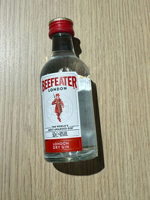Beefeter bottle new