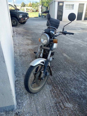 Suzuki gsx250 λειτουργεί άψογα, ασημί