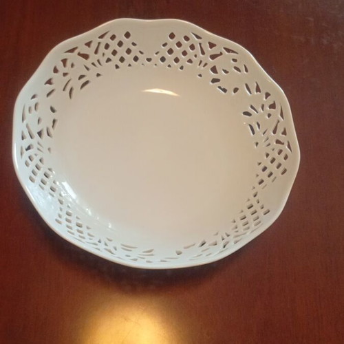 Vintage Schumann Arzberg Bavaria porcelain fruit bowl like new