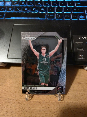 Milos Vujanic Euroleague Prizm card like new