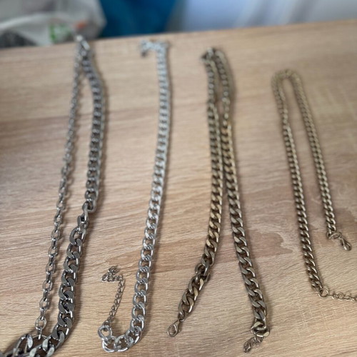Set of 4 Necklaces new, 2 gold and 2 silver from Bershka and H&M