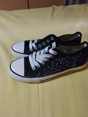 Casual women's sneakers size 38 with rhinestones like new