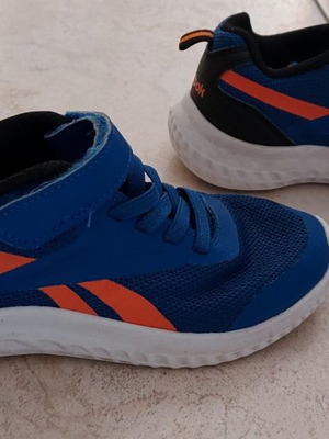 Παπούτσια Reebok αθλητικά μεταχειρισμένα, μέγεθος 32, μπλε